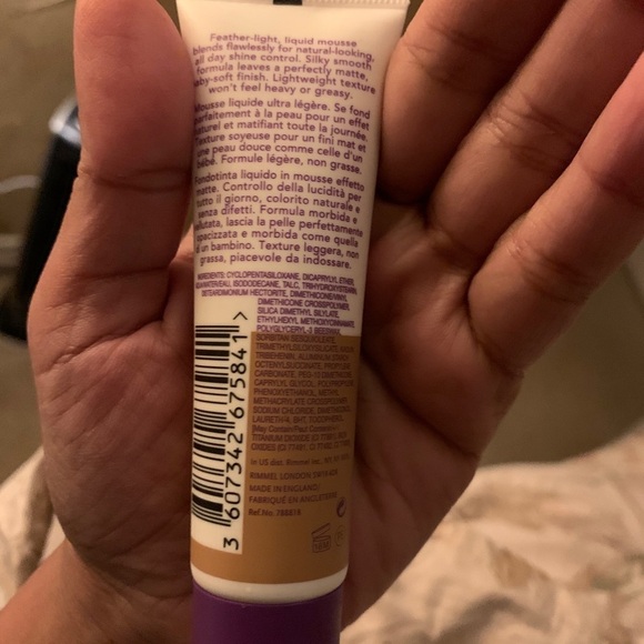 Rimmel Stay Matte Foundation,400 Natural Beige - Picture 5 of 5